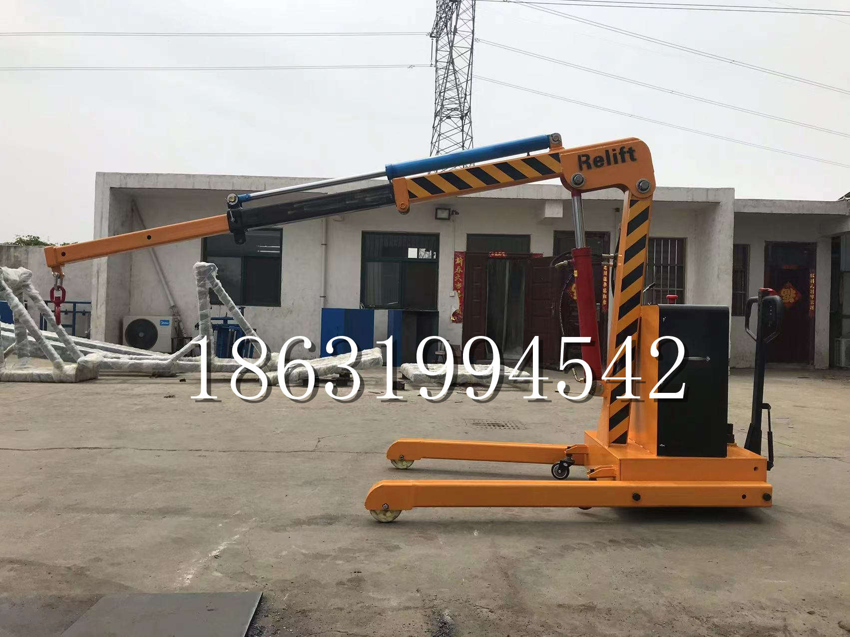 尧都区久征定做3吨三轮随车吊 农用园林绿化移树吊 平板工程用小吊机