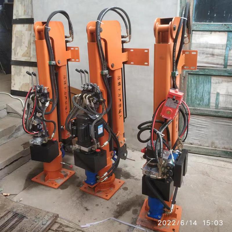 尧都区重汽蓝牌随车吊 3.2吨 国六动力强 液压驱动 农用自卸起重机